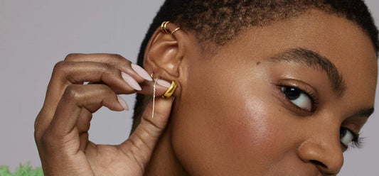 Minimalism with Stunning Jewelry