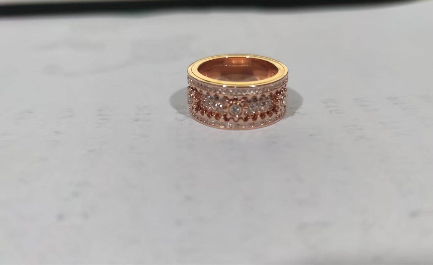 Fidget Ring with Inlaid Stone and Gypsophila Diamond - Get To Find It, LLC